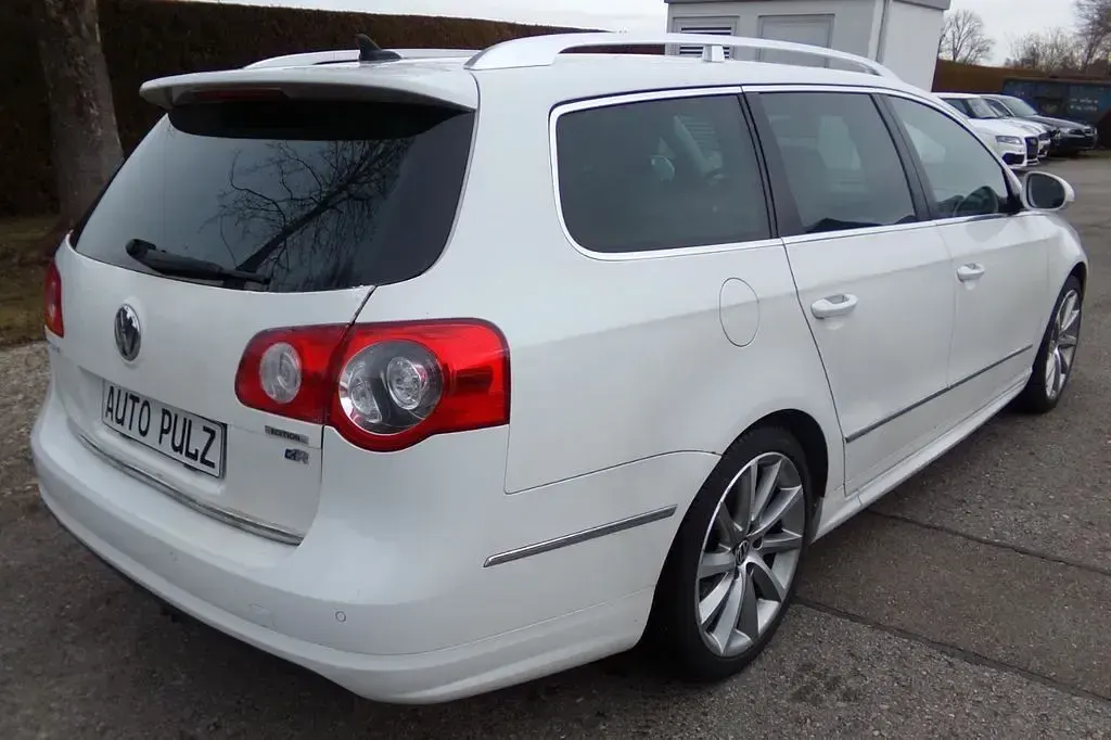 Gebraucht VW Passat R-line Edition 140 PS (102 kW) 2010 Weiß Kombi