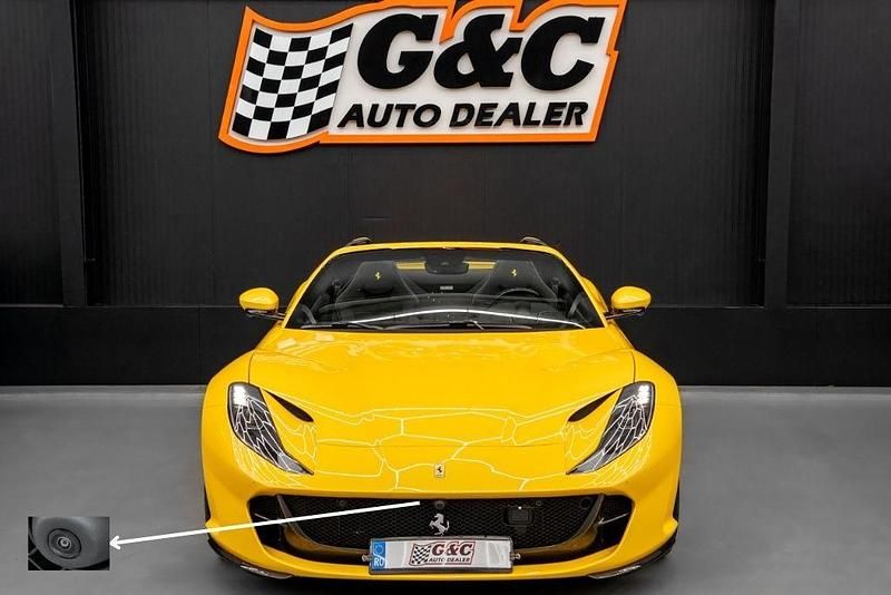 Gebraucht Ferrari 812 799 PS (587 kW) 2023 Gelb Cabrio