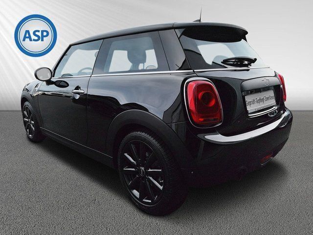 Usata Mini ONE 102 CV (75 kW) 2017 Nero Utilitaria