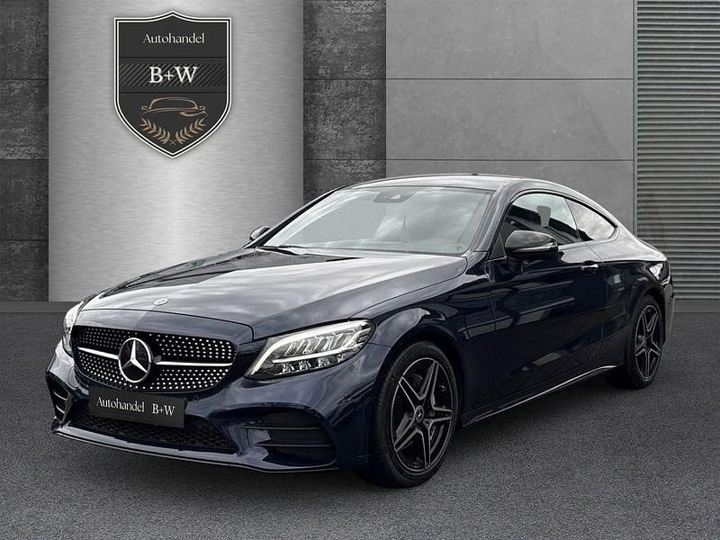 Blau Gebraucht 2018 Mercedes C200 AMG Coupé | 26.990 € (Fairer Preis) - Bild 1/3