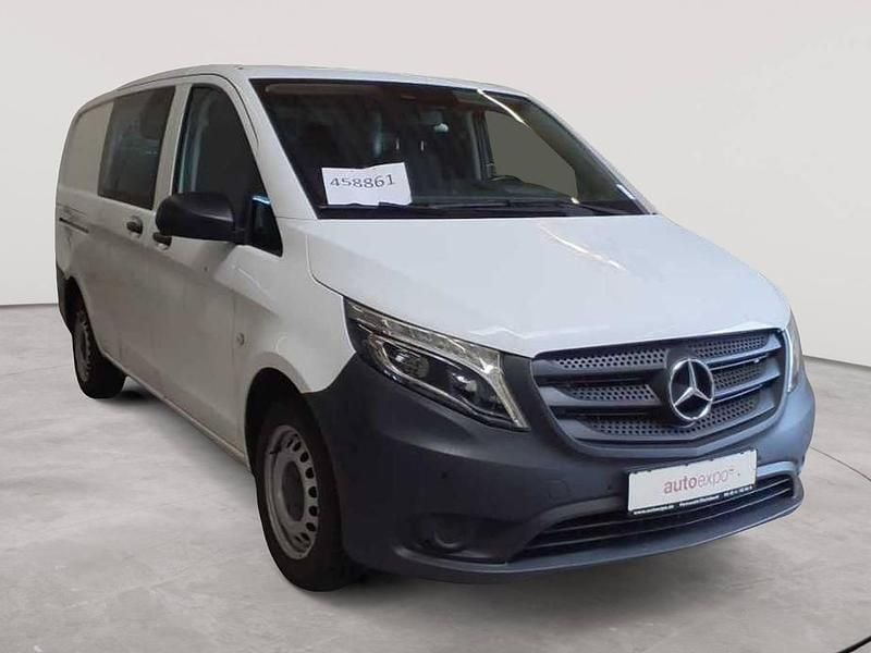 Arktisweiß Gebraucht 2020 Mercedes Vito Van / Kleinbus | 19.290 € (Superpreis) - Bild 1/4