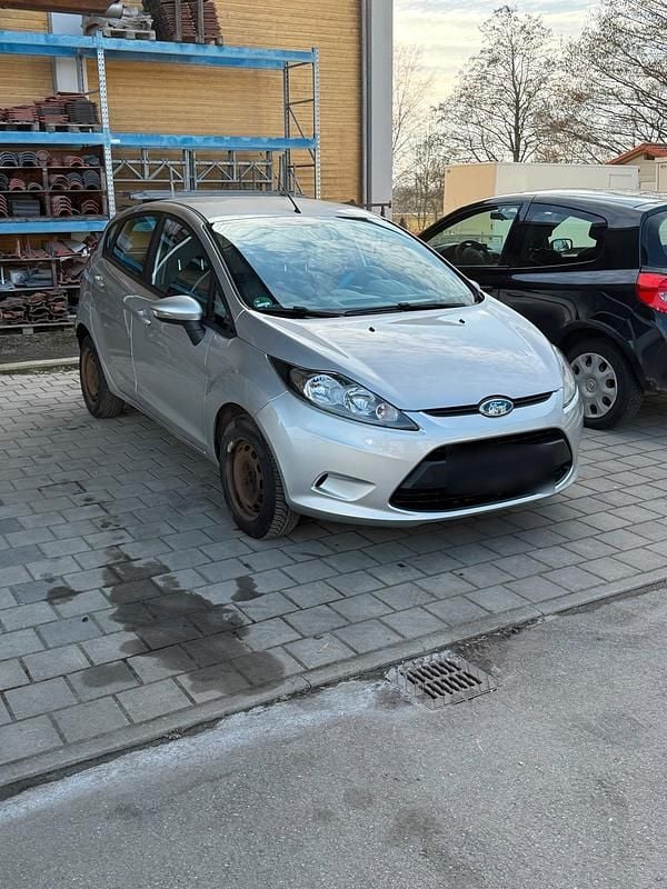 Gebraucht Ford Fiesta 60 PS (44 kW) 2009 Grau Kleinwagen