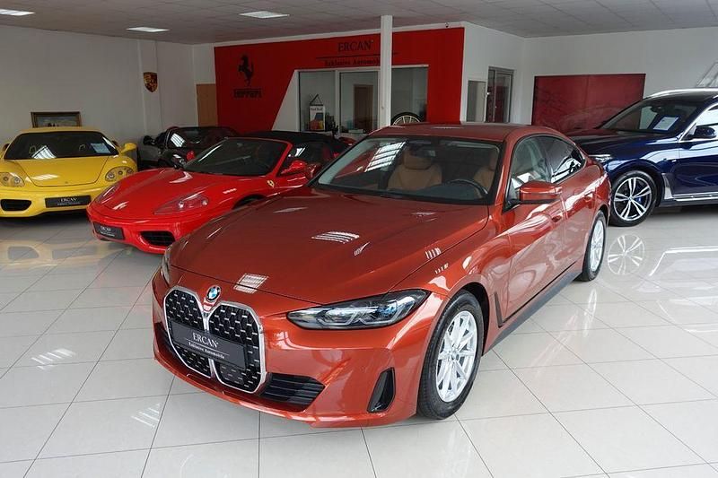 Orange Gebraucht 2022 BMW 420 Gran Coupé Sport Line Coupé | 30.500 € (Superpreis) - Bild 1/4