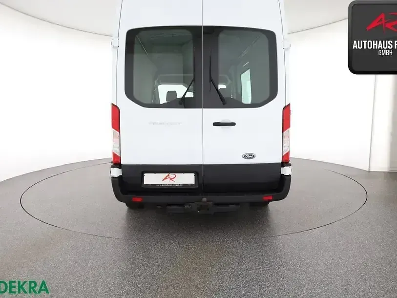 Używany Ford Transit 131 KM (96 kW) 2022 Biały Minivan