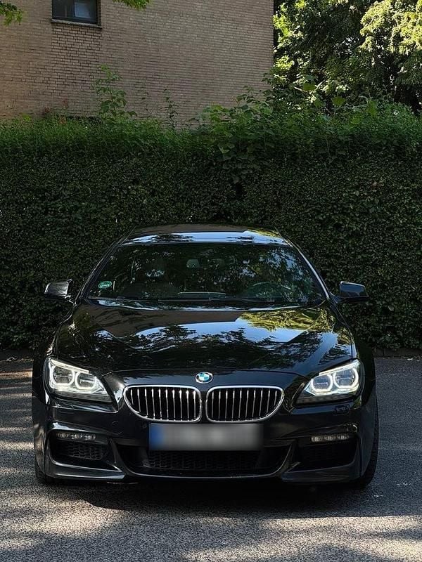Blau Gebraucht 2013 BMW 640 Grand Coupé Limousine | 16.500 € - Bild 1/4