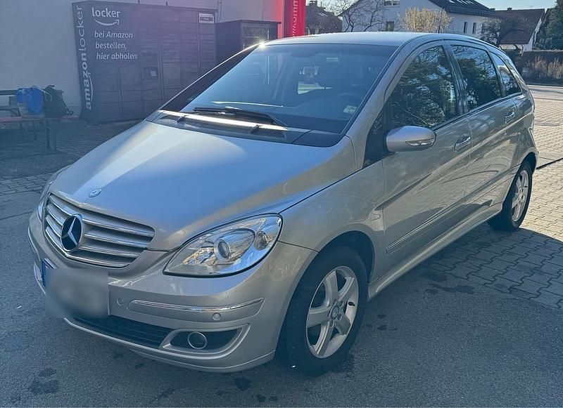 Gebraucht Mercedes B170 116 PS (85 kW) 2008 Silber Van / Kleinbus