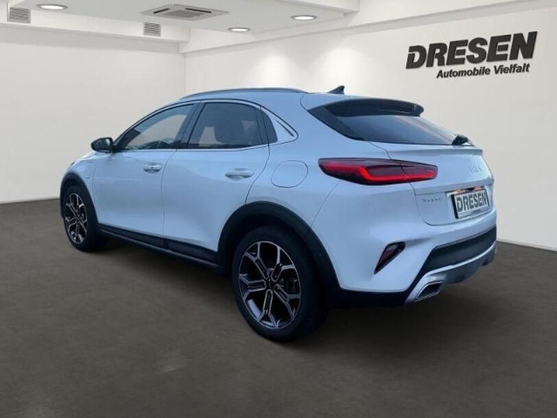 Gebraucht Kia XCeed Platinum 141 PS (103 kW) 2021 Hw2) deluxeweiss met. (weiss SUV