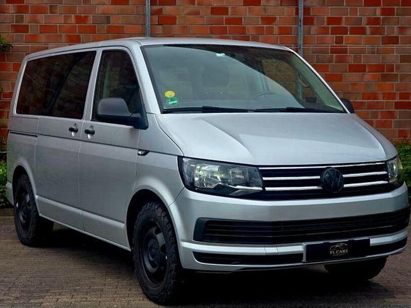 Usata VW Multivan 150 CV (110 kW) 2016 Andere Monovolume