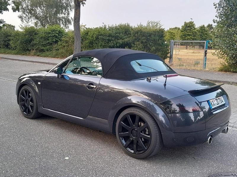 Second-hand Audi TTS 179 CP (131 kW) 2003 Mov Cabrio