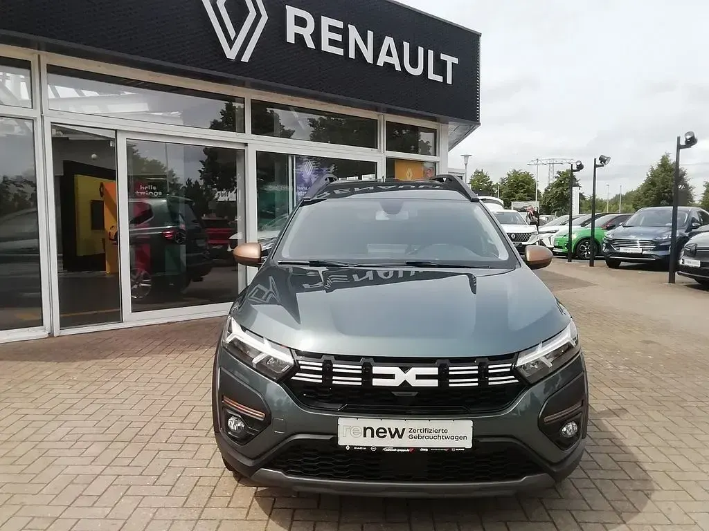 Gebraucht Dacia Jogger Extreme 101 PS (74 kW) 2024 Grün Van / Kleinbus
