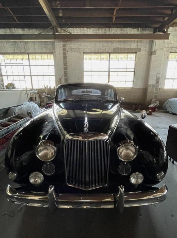 Gebraucht 1961 Jaguar MK IX Limousine | 15.600 € - Bild 1/4