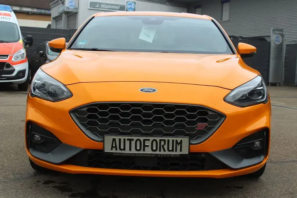 Brugt Ford Focus ST 280 HK (205 kW) 2020 Orange Sedan