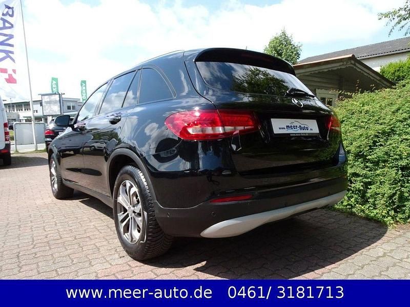 Gebraucht Mercedes GLC220 170 PS (125 kW) 2016 Schwarz  unilack SUV