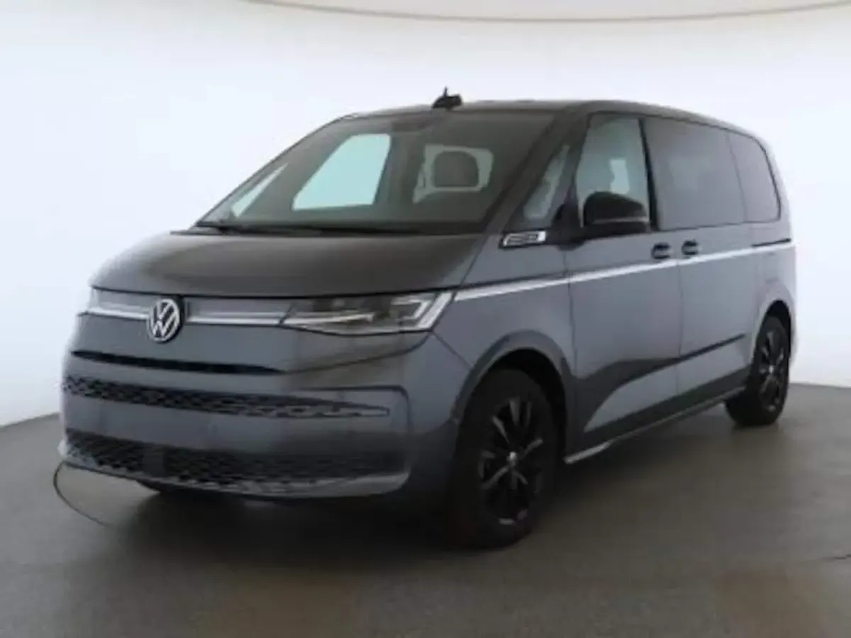 Używany VW Multivan Style 150 KM (110 kW) 2025 Minivan