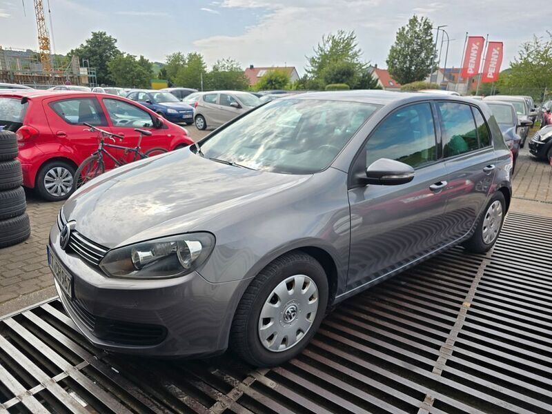 Grau Gebraucht 2009 VW Golf VI Limousine | 3.500 € (Guter Preis) - Bild 1/4