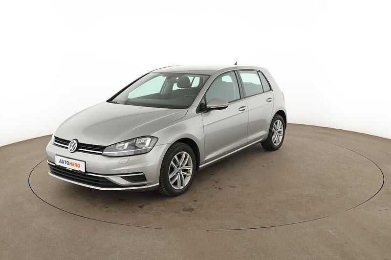 Gebraucht VW Golf VII Comfortline 2017 Limousine