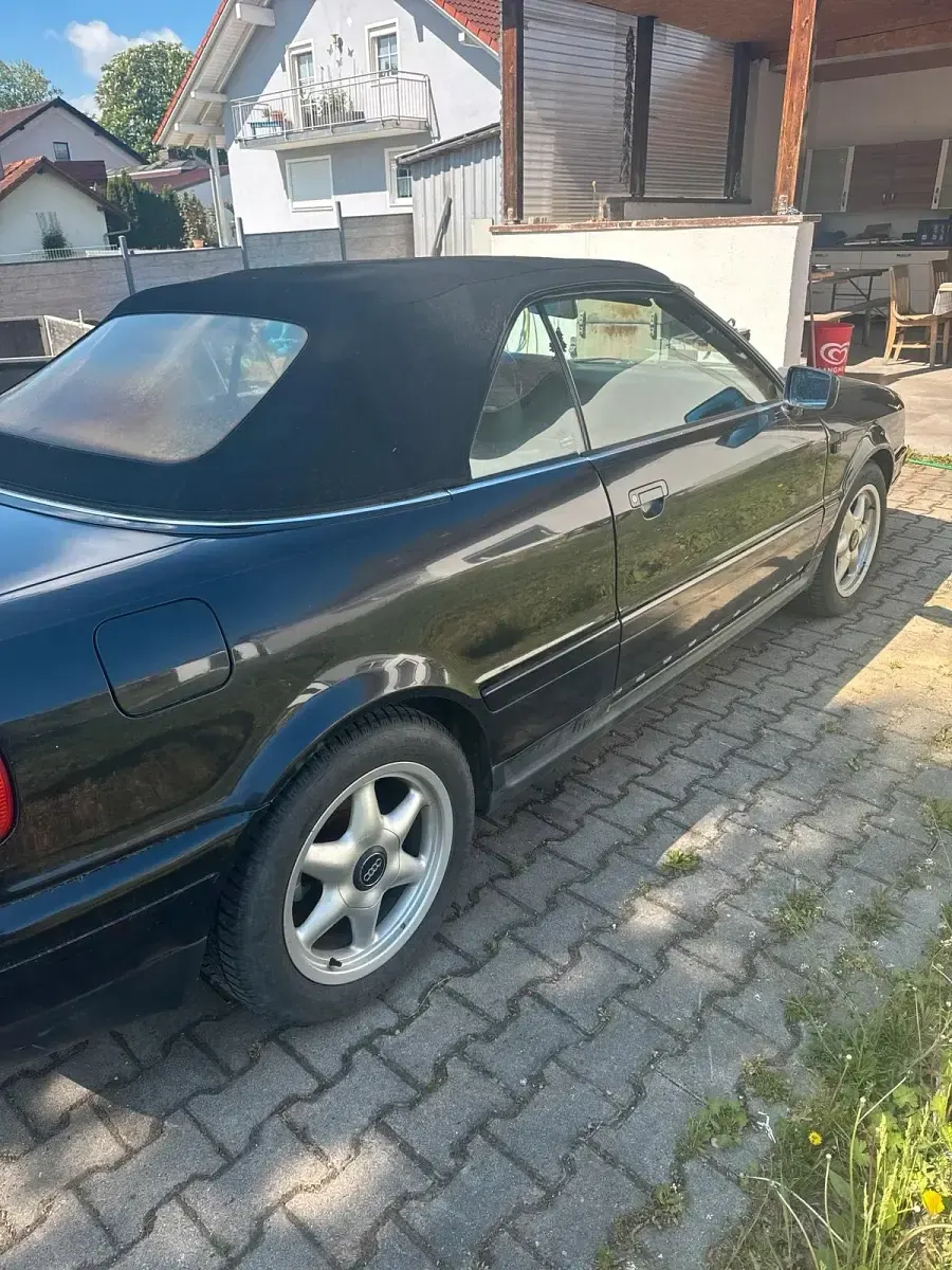Gebraucht Audi 80 125 PS (91 kW) 2000 Schwarz Cabrio