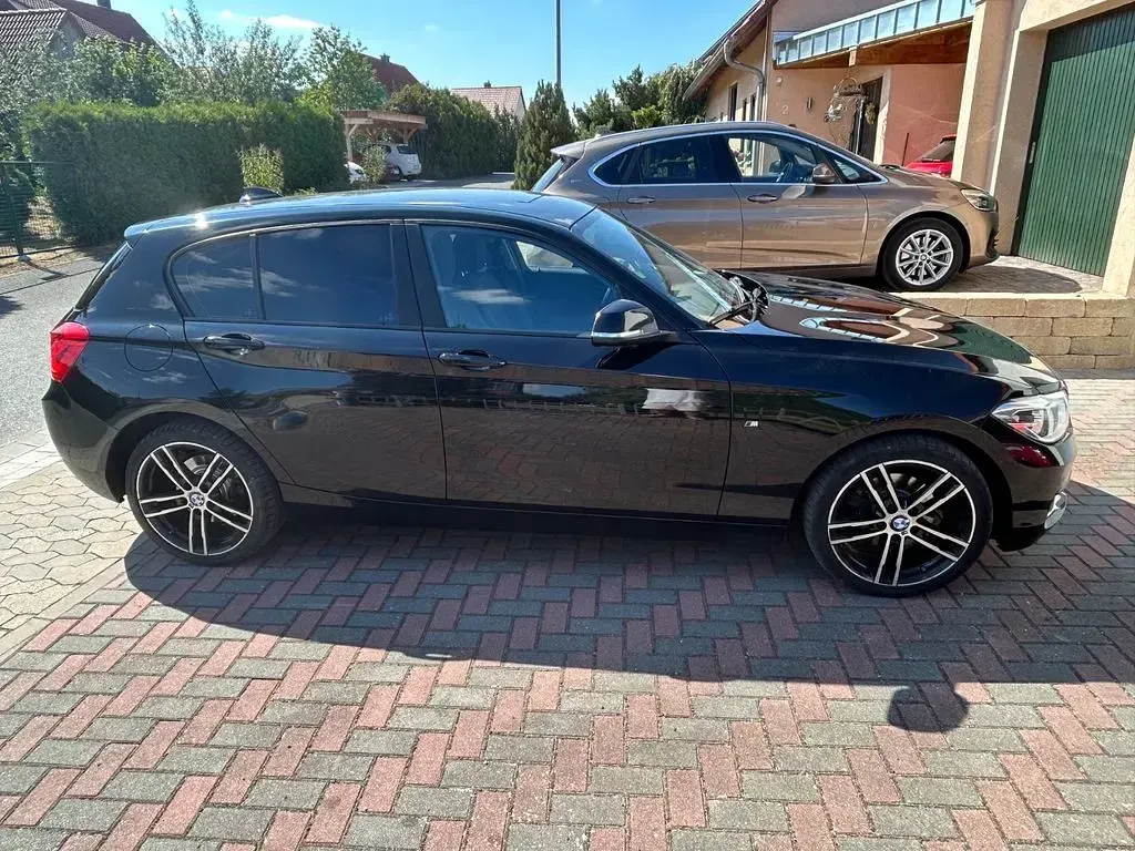 Gebraucht BMW 120 M Performance 184 PS (135 kW) 2018 Schwarz Limousine