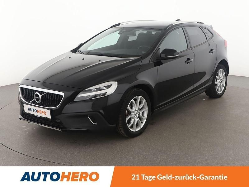 Schwarz Gebraucht 2018 Volvo V40 CC Plus Kombi | 17.600 € (Etwas zu teuer) - Bild 1/3