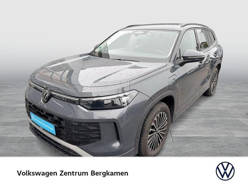 Gebraucht VW Tayron Life 204 PS (150 kW) 2025 Grau SUV