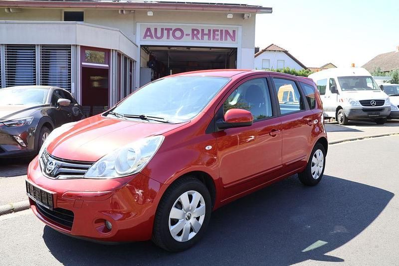 Rot Gebraucht 2009 Nissan Note Acenta Van / Kleinbus | 3.400 € (Fairer Preis) - Bild 1/4