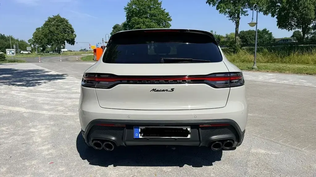 Gebraucht Porsche Macan 381 PS (280 kW) 2022 Beige SUV
