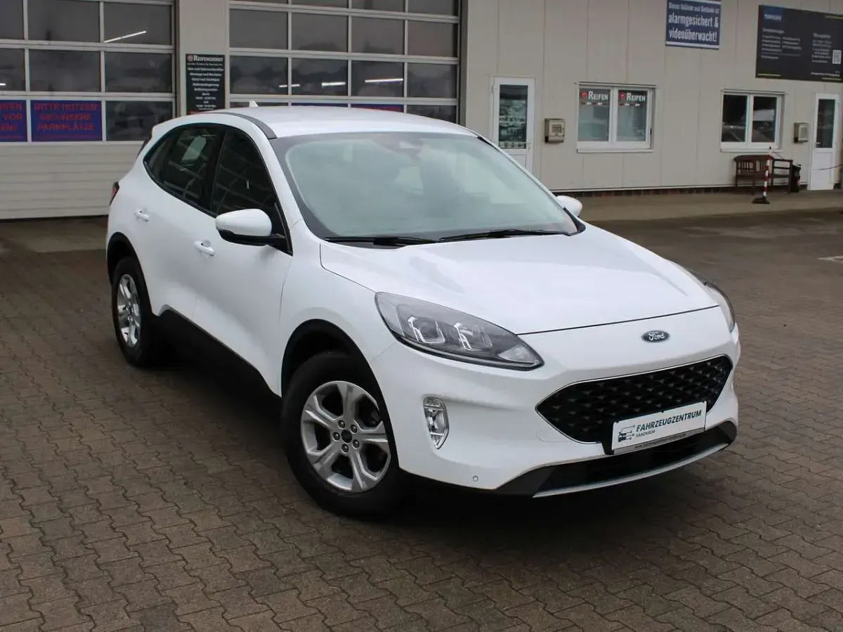 Gebraucht Ford Kuga Cool & Connect 120 PS (88 kW) 2022 Weiß SUV