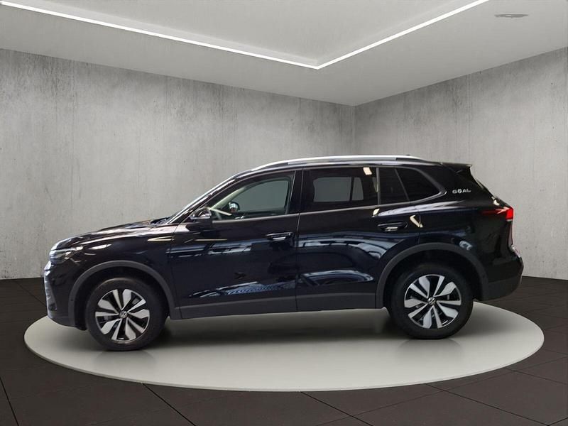 Metallic Gebraucht 2024 VW Tiguan Life SUV | 41.240 € (Fairer Preis) - Bild 1/4
