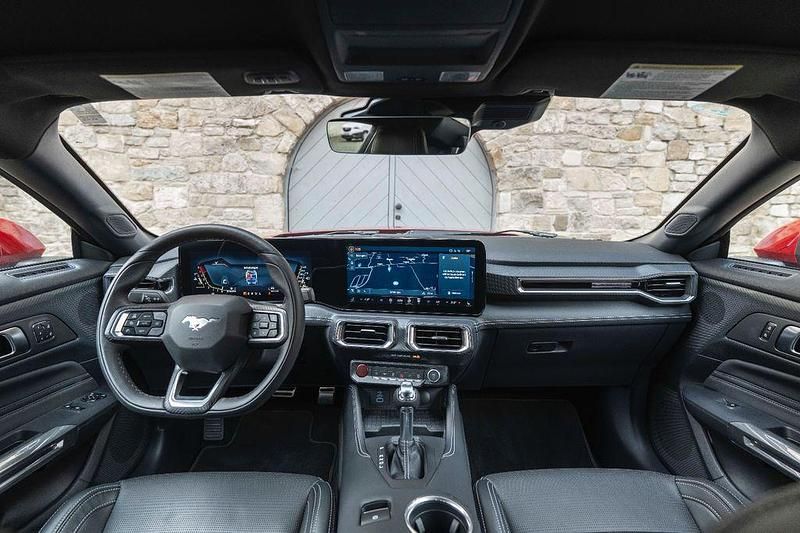 Gebraucht Ford Mustang 314 PS (230 kW) 2023 Rot