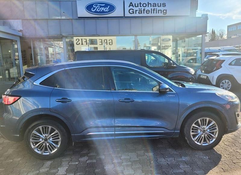 Gebraucht Ford Kuga Vignale 224 PS (164 kW) 2022 Blau SUV