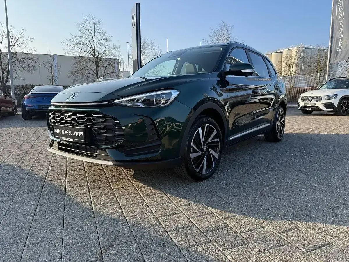 Neu MG ZS Luxury 136 PS (100 kW) 2026 Andere SUV