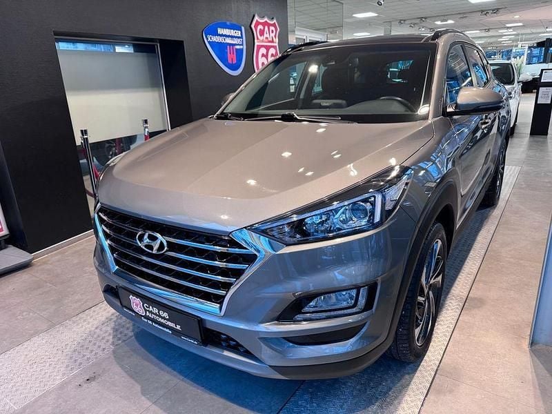 Grau Gebraucht 2019 Hyundai Tucson Premium SUV | 15.700 € (Guter Preis) - Bild 1/4