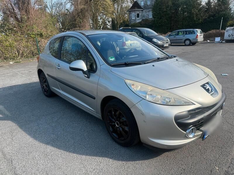 Beige Gebraucht 2008 Peugeot 207 Coupé | 2.250 € (Fairer Preis) - Bild 1/4