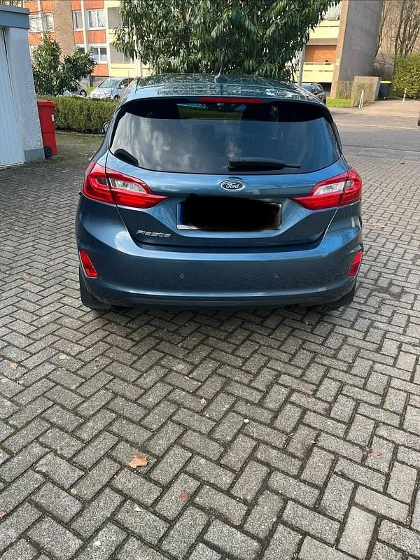 Gebraucht Ford Fiesta S 101 PS (74 kW) 2018 Blau Limousine
