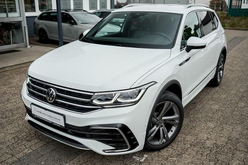 Weiß Gebraucht 2024 VW Tiguan Allspace R-line SUV | 44.999 € (Fairer Preis) - Bild 1/4