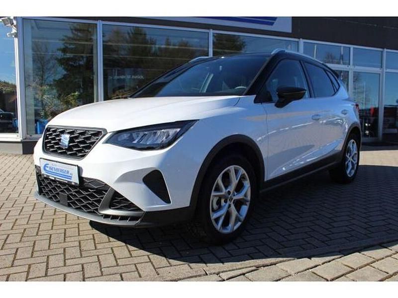 Gebraucht Seat Arona FR 116 PS (85 kW) 2025 Candy weiss SUV
