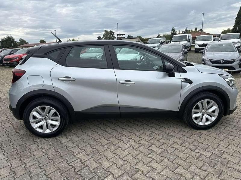 Gebraucht Renault Captur Equilibre 140 PS (102 kW) 2022 Gris kqa + noir gne SUV