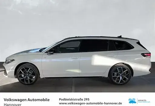 Ny VW Passat R-line 272 HK (200 kW) 2026 Hvid Stationcar