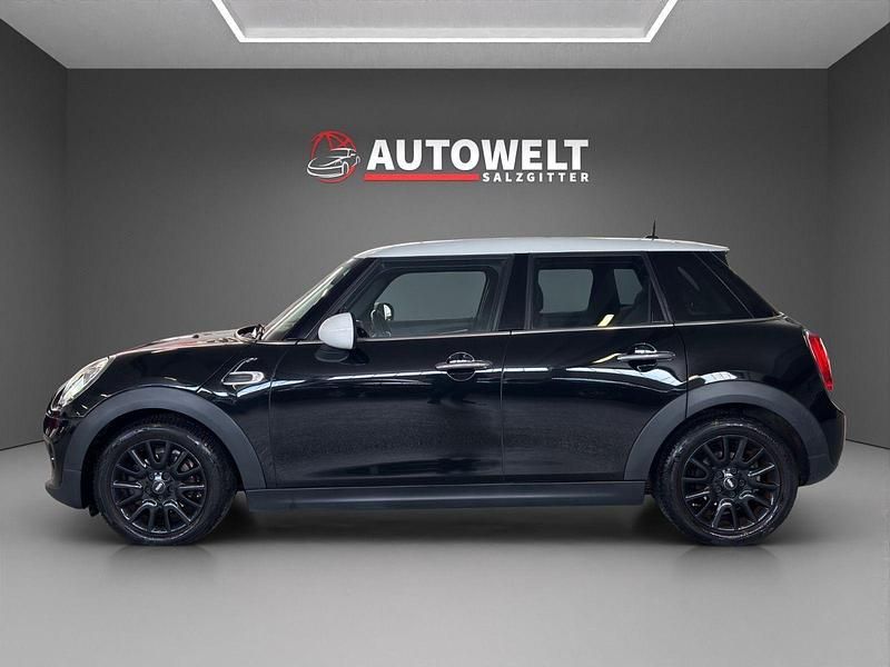Second-hand Mini Cooper 136 CP (100 kW) 2016 Negru Hatchback