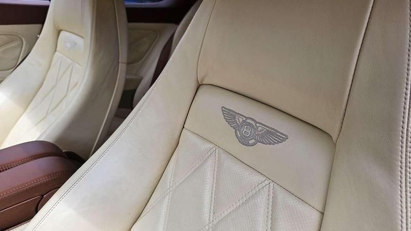 Gebraucht Bentley Continental GT Mulliner 559 PS (411 kW) 2007 Weiß Coupé