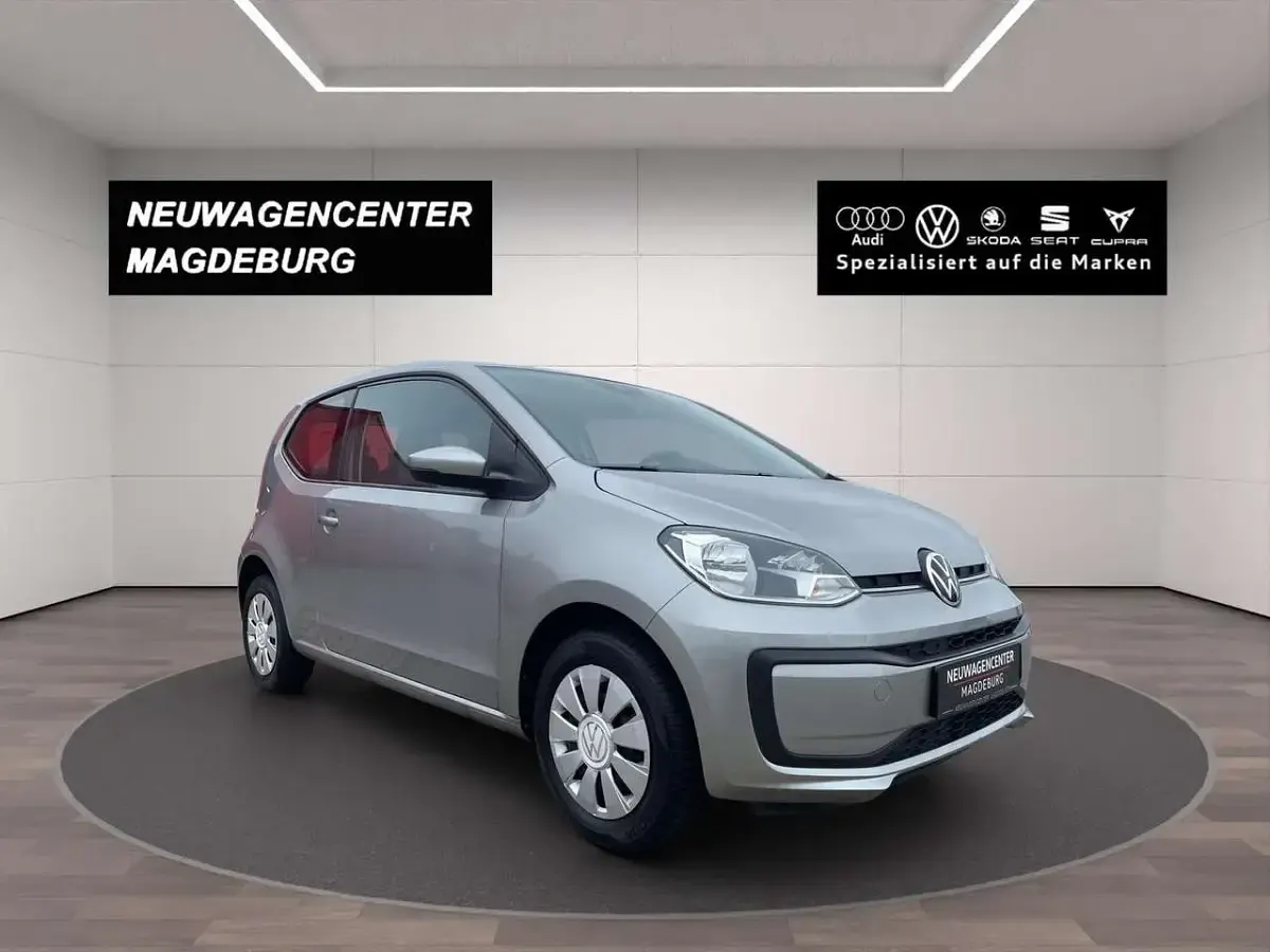 Gebraucht VW up! Move 65 PS (47 kW) 2021 Tungsten silver metallic Kleinwagen