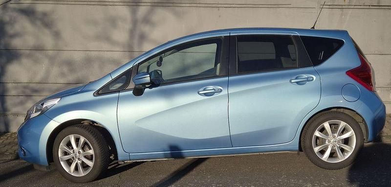 Gebraucht Nissan Note Acenta 80 PS (58 kW) 2014 Blau Kleinwagen