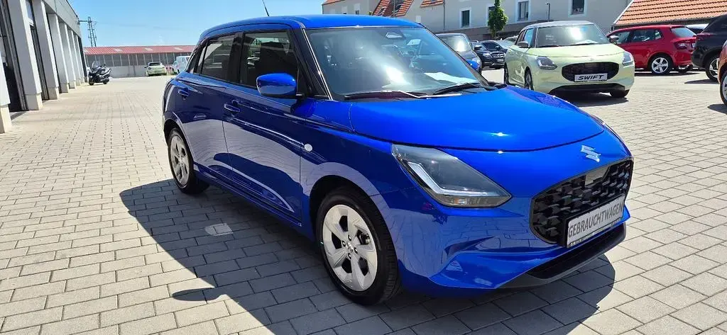 Gebraucht Suzuki Swift Comfort 83 PS (61 kW) 2025 Blau Kleinwagen