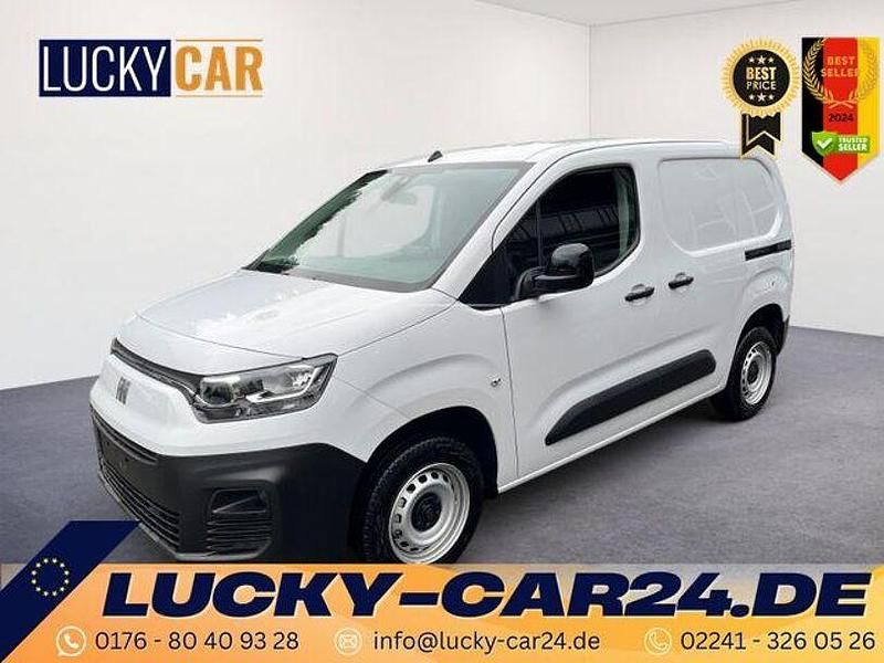Weiss Neu 2024 Fiat Doblò Van / Kleinbus | 24.240 € (Etwas zu teuer) - Bild 1/3