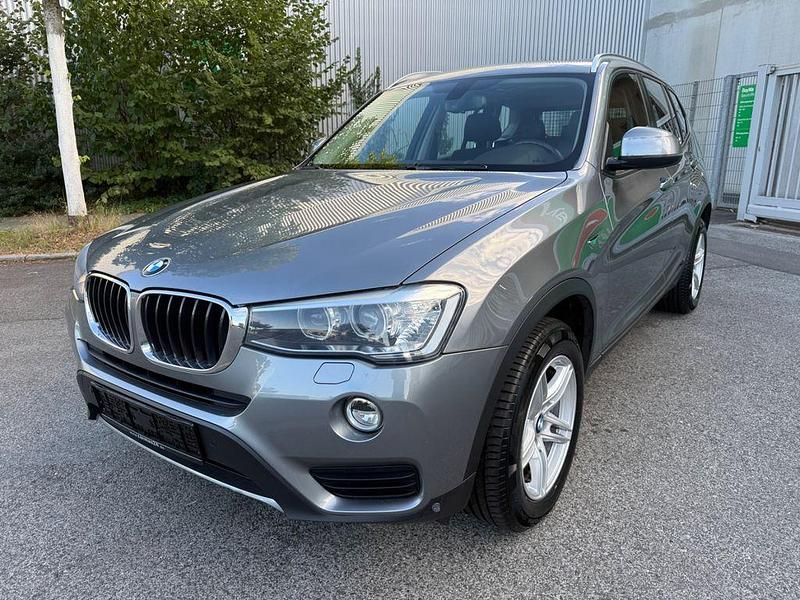 Grau Gebraucht 2016 BMW X3 Advantage SUV | 15.490 € (Guter Preis) - Bild 1/4