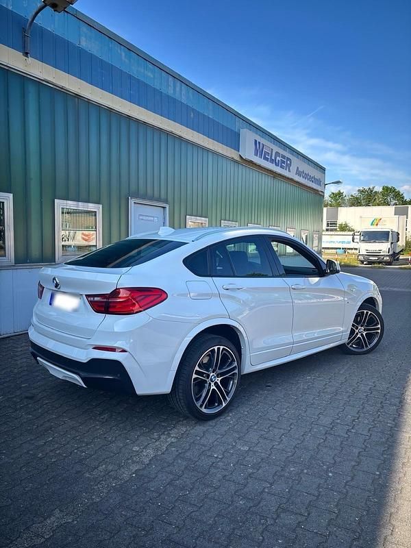Gebraucht BMW X4 Performance 313 PS (230 kW) 2015 Weiß SUV
