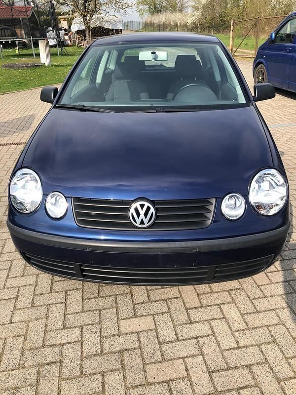 Gebraucht VW Polo 63 PS (46 kW) 2003 Blau Kleinwagen