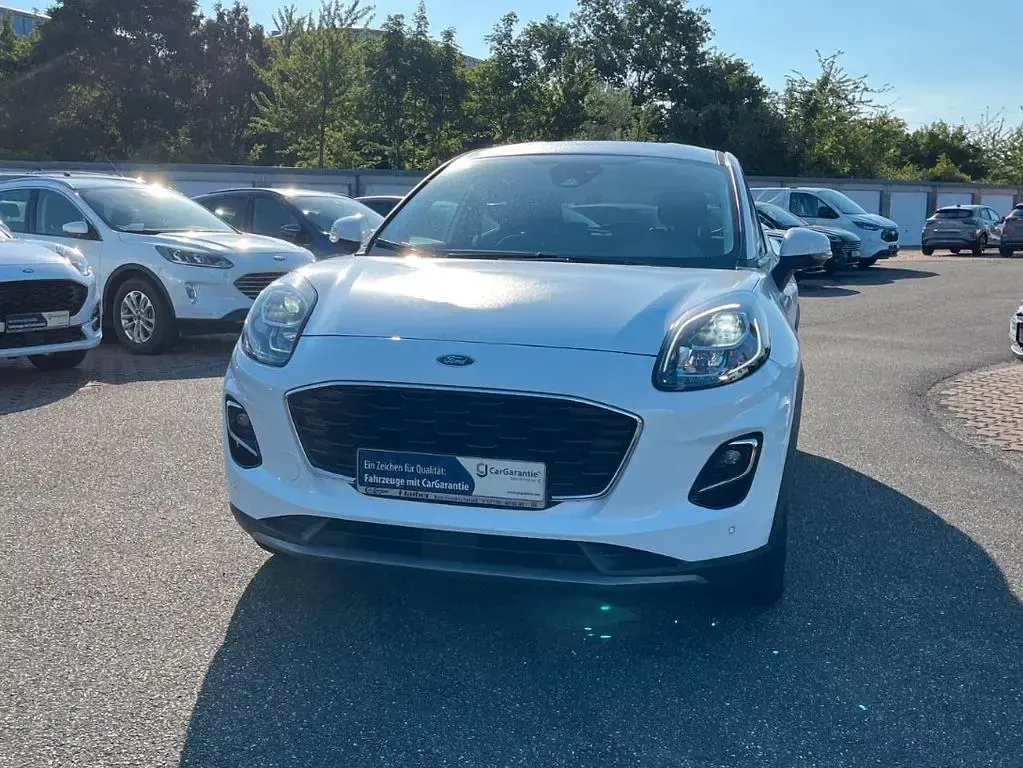 Gebraucht Ford Puma Titanium 125 PS (91 kW) 2021 Weiß SUV