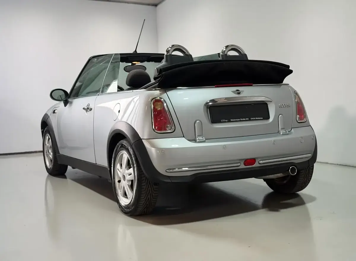 Gebraucht Mini Cooper Cabriolet 116 PS (85 kW) 2006 Silber Cabrio