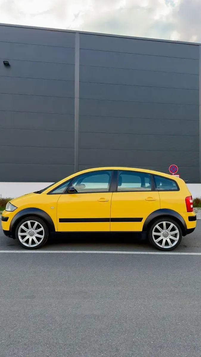 Occasion Audi A2 S-Line 75 ch (55 kW) 2005 Jaune Citadine